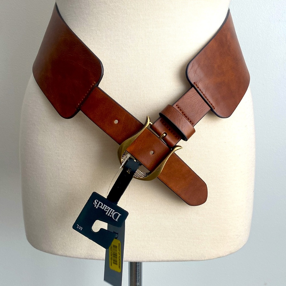 Dillards Brown Women’s Belt Size M/L